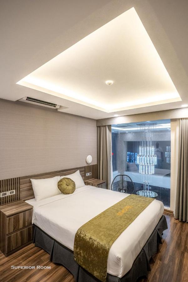 3T Hotel 41 Nguyen Thai Hoc- By Bay Luxury Ханой Экстерьер фото